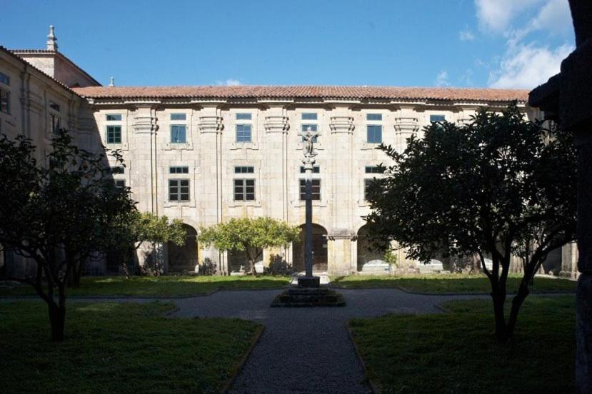 Hotel Hospederia Monasterio De Poio Exterior foto