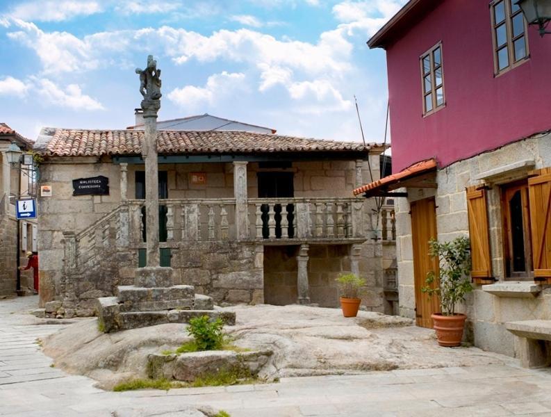 Hotel Hospederia Monasterio De Poio Exterior foto